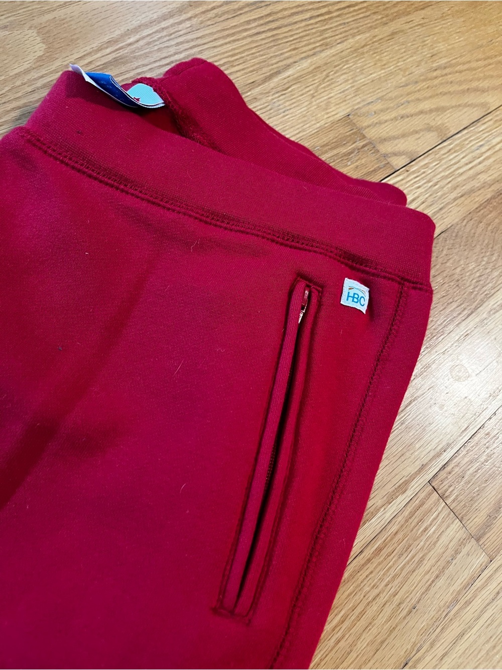 NWOT - Team Canada Olympic Jogging pants by HBC, Women’s size M - Picture 9 of 14